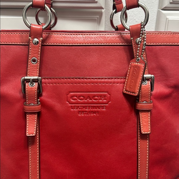 Coach Cherry Red Leather Tote 2010 East/West Gallery - Picture 2 of 16